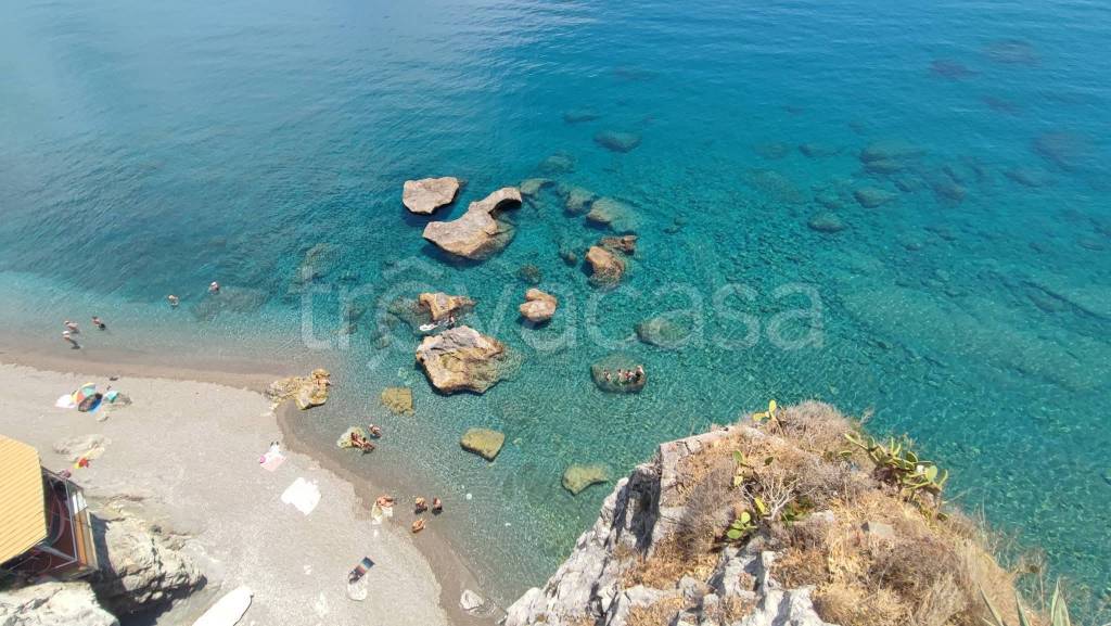 appartamento in vendita a Taormina
