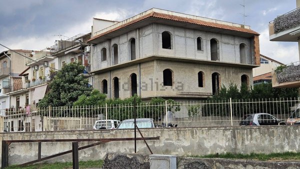 appartamento in vendita a Taormina in zona Trappitello