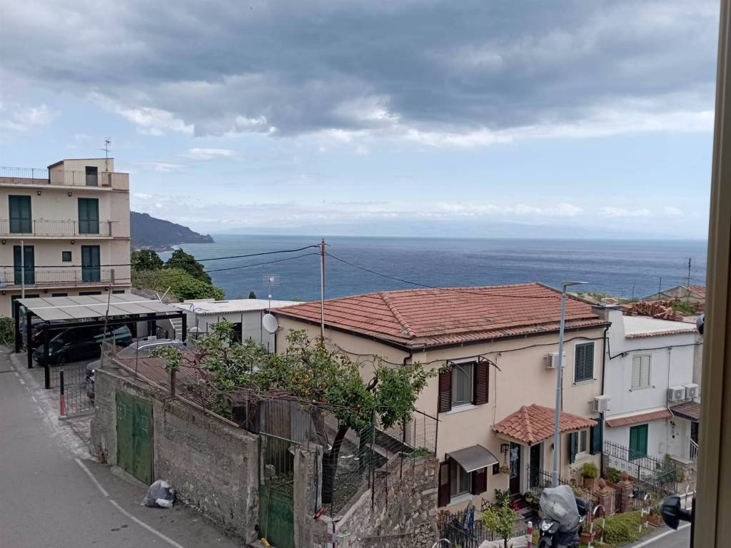 appartamento in vendita a Taormina in zona Spisone
