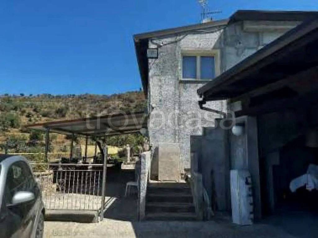 casa indipendente in vendita a Taormina in zona Trappitello