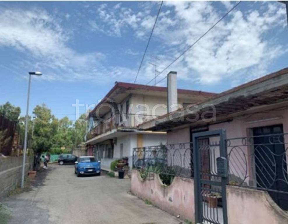 casa indipendente in vendita a Taormina in zona Trappitello