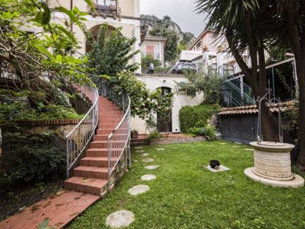 appartamento in vendita a Taormina in zona Villagonia