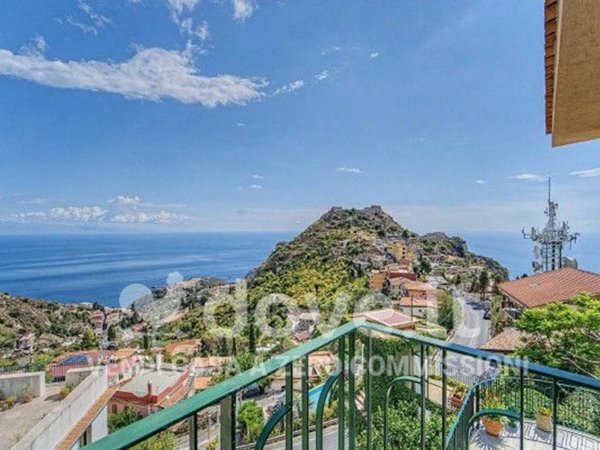 appartamento in vendita a Taormina in zona Spisone