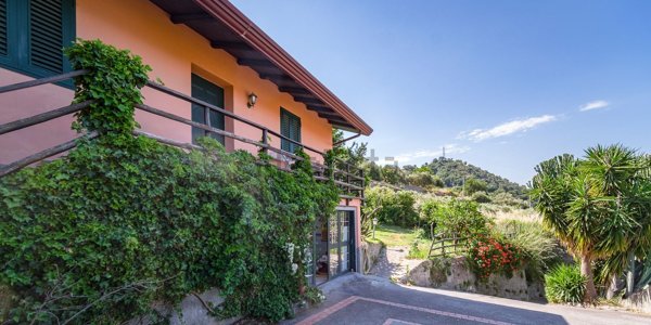 casa indipendente in vendita a Taormina