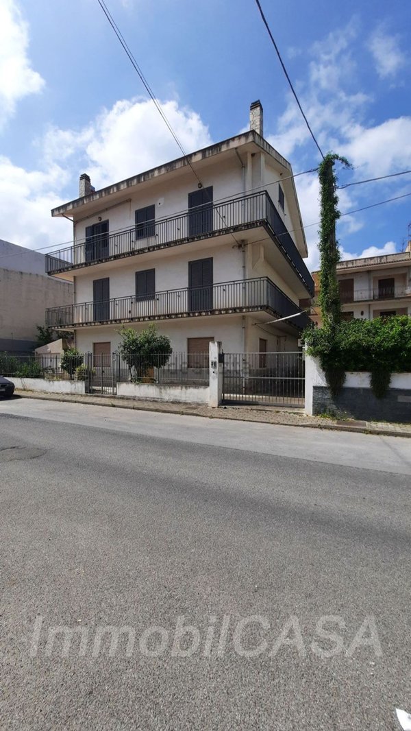 appartamento in vendita a Torregrotta in zona Scala