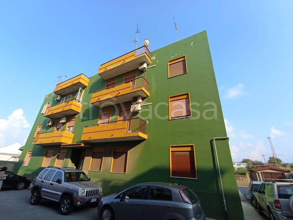 appartamento in vendita a Torregrotta in zona Scala