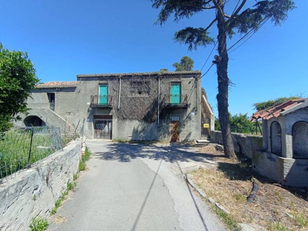 casa indipendente in vendita a Torregrotta