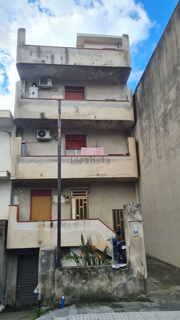 locale commerciale in vendita a Torregrotta