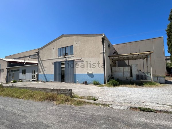 capannone in vendita a Torregrotta