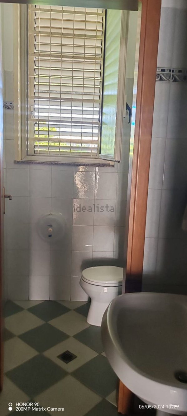 locale commerciale in vendita a Torregrotta