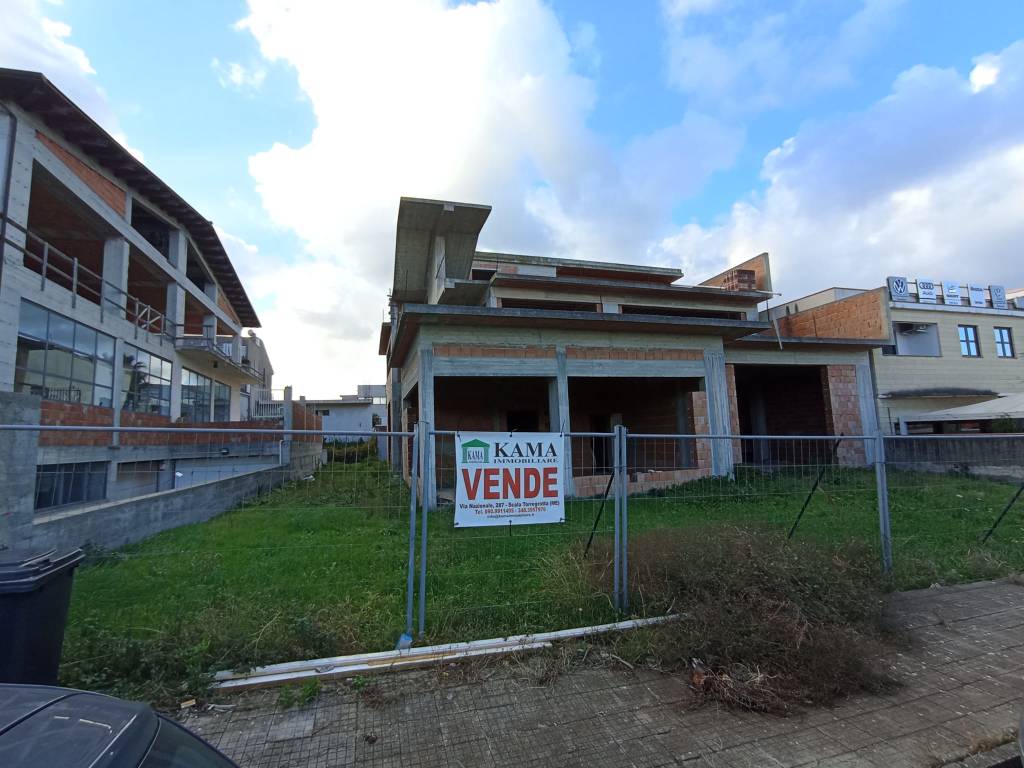 intera palazzina in vendita a Torregrotta
