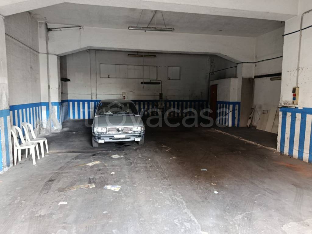 locale commerciale in vendita a Torregrotta in zona Scala