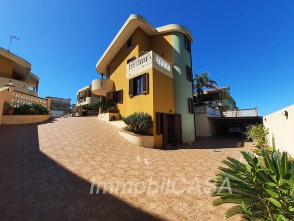 casa indipendente in vendita a Torregrotta in zona Scala