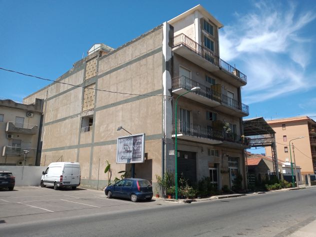 capannone in vendita a Torregrotta in zona Scala