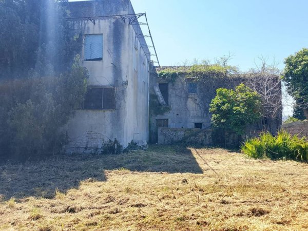 casa indipendente in vendita a Torregrotta