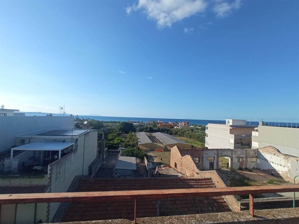appartamento in vendita a Torregrotta in zona Scala