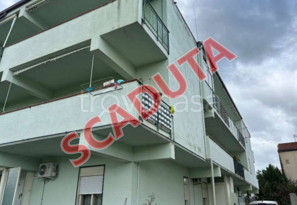 appartamento in vendita a Torregrotta in zona Scala