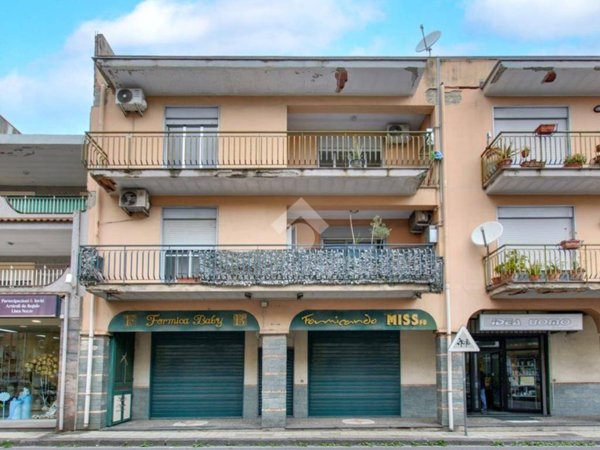 negozio in vendita a Torregrotta in zona Scala