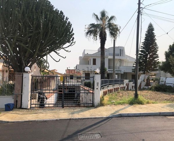 casa indipendente in vendita a Torregrotta