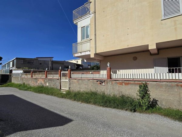 appartamento in vendita a Torregrotta in zona Scala