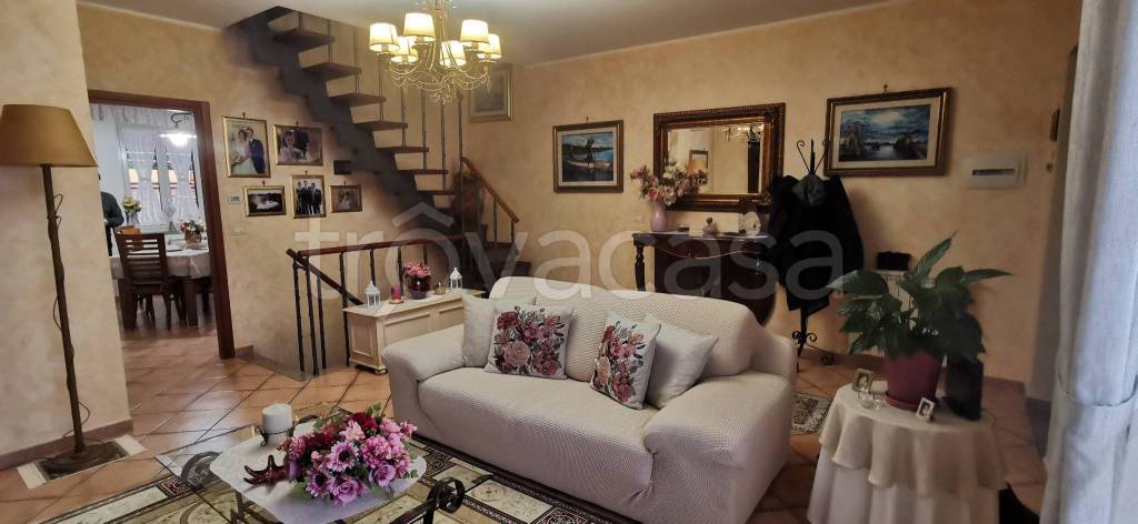 casa indipendente in vendita a Torregrotta in zona Scala