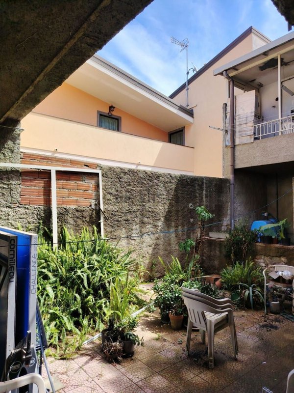 appartamento in vendita a Torregrotta in zona Scala