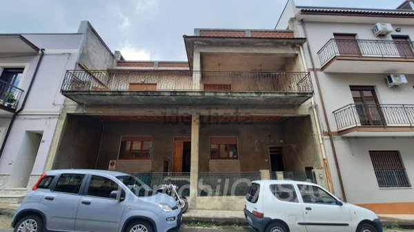 intera palazzina in vendita a Torregrotta