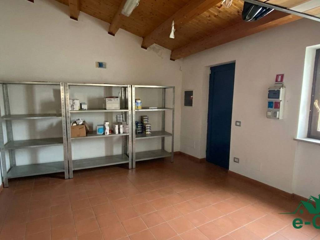 negozio in vendita a Torregrotta