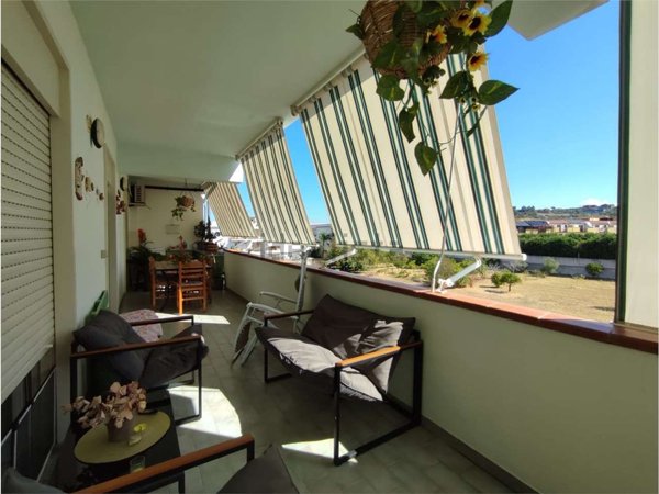 appartamento in vendita a Torregrotta in zona Scala