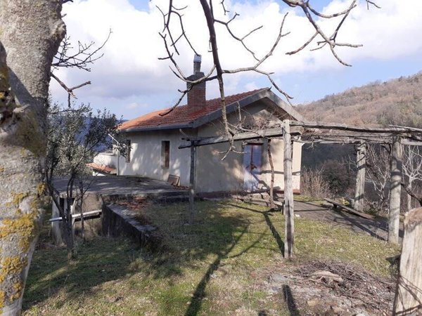 casale in vendita a Tortorici