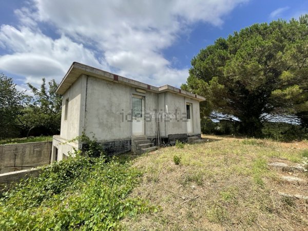casa indipendente in vendita a Tortorici in zona Grazia
