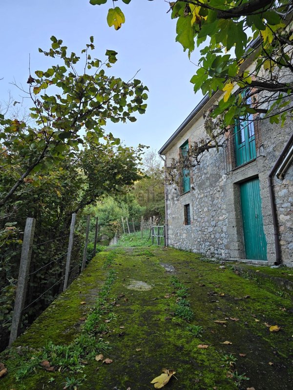 appartamento in vendita a Tortorici