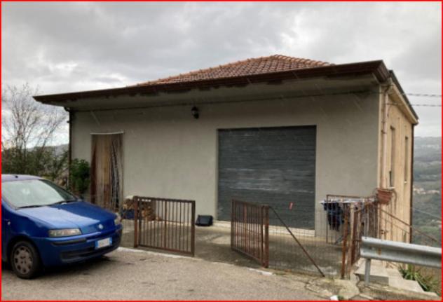 appartamento in vendita a Tortorici in zona Sceti