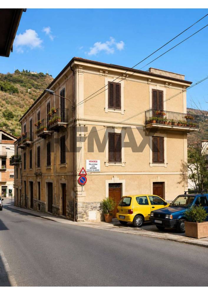 casa indipendente in vendita a Tortorici in zona Capuccini