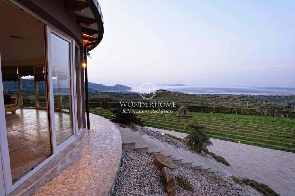 casa indipendente in vendita a Tripi