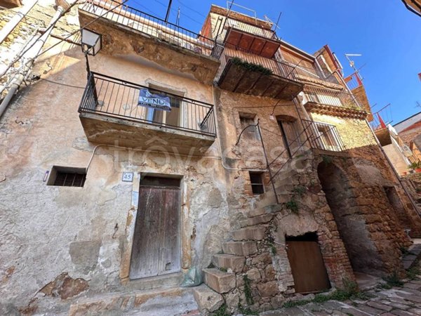 casa indipendente in vendita a Tusa