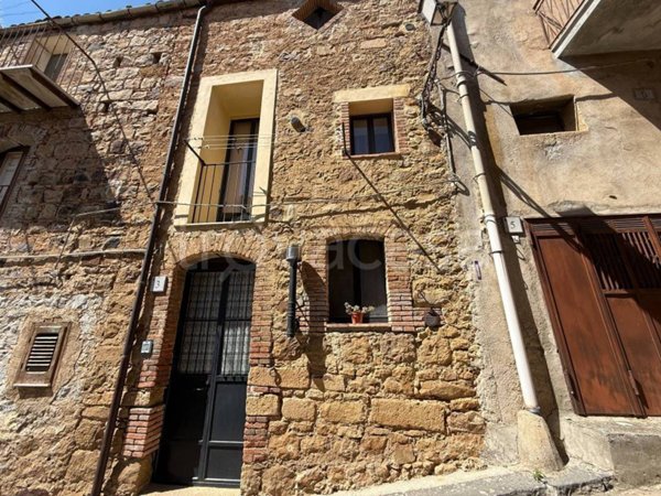 casa indipendente in vendita a Tusa