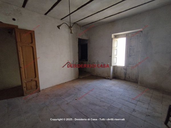 casa indipendente in vendita a Tusa