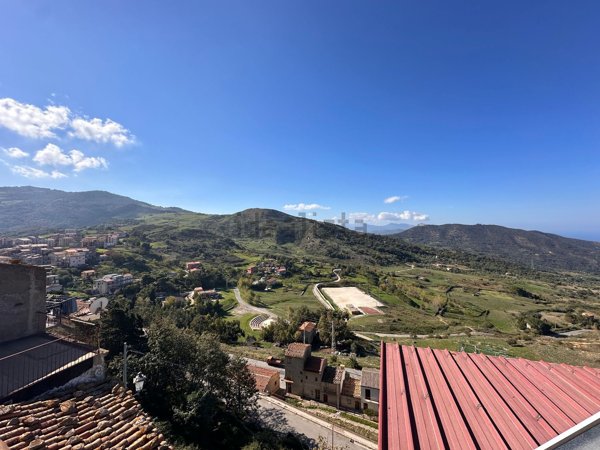 casa indipendente in vendita a Tusa