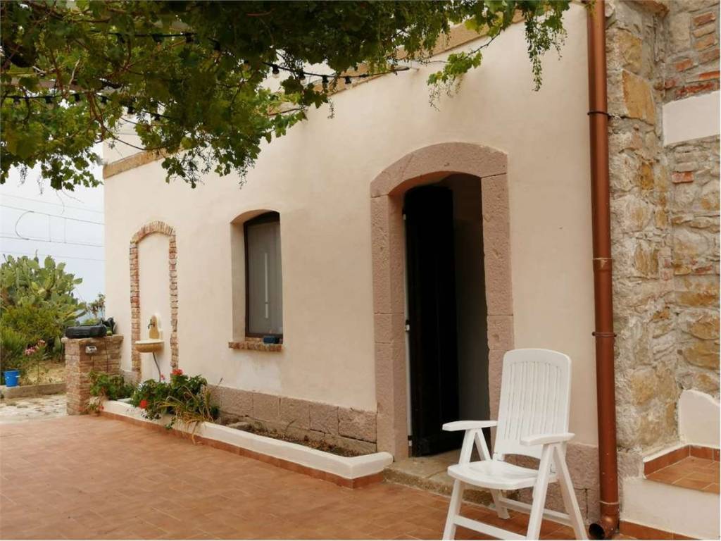 casa indipendente in vendita a Tusa