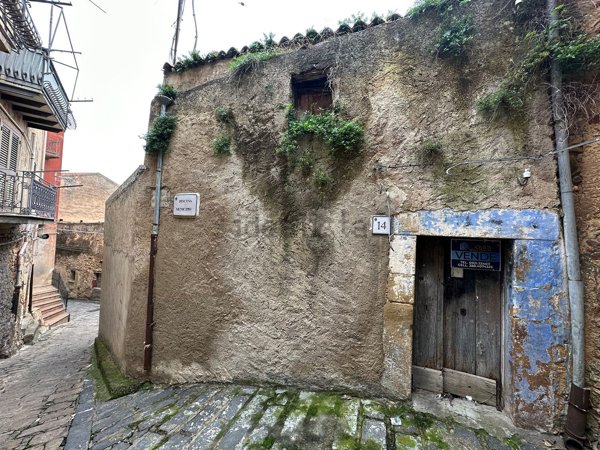 casa indipendente in vendita a Tusa