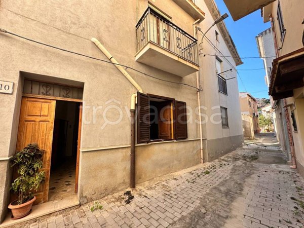 casa indipendente in vendita a Tusa in zona Milianni