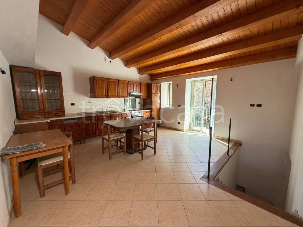 appartamento in vendita a Tusa in zona Castel di Tusa