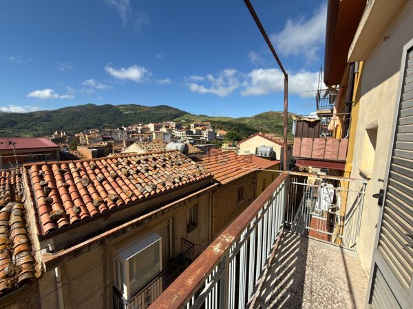 casa indipendente in vendita a Tusa