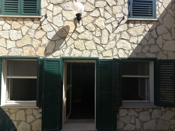 casa indipendente in vendita a Tusa in zona Castel di Tusa