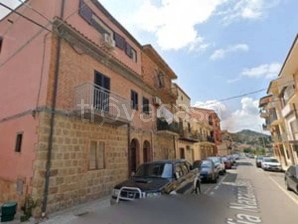 casa indipendente in vendita a Tusa in zona Castel di Tusa