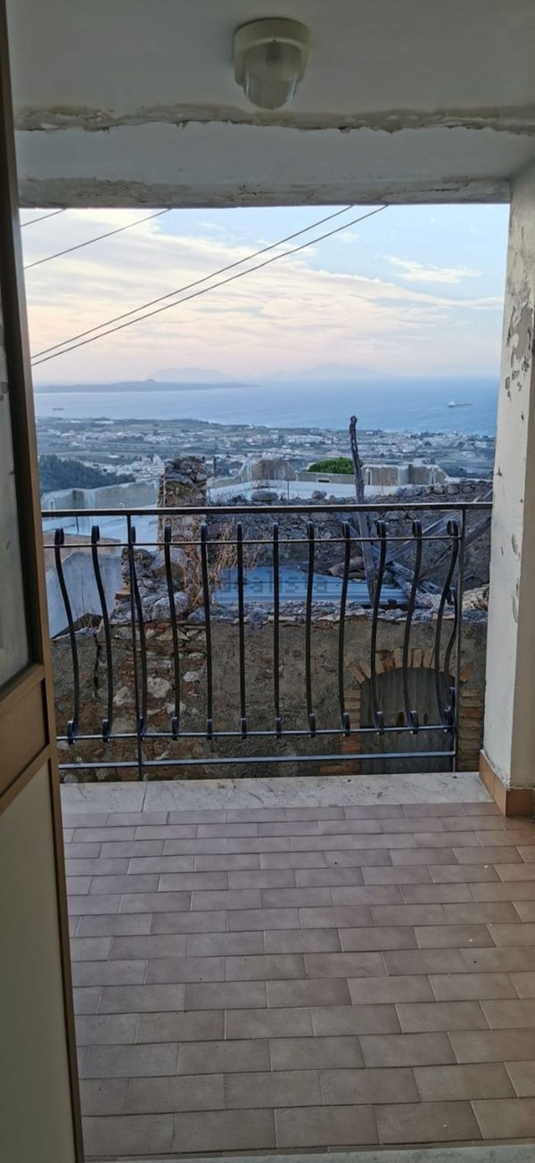 appartamento in vendita a Valdina