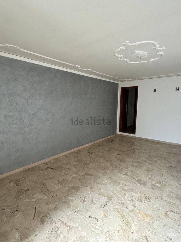 casa indipendente in vendita a Valdina