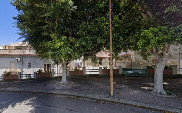 casa indipendente in vendita a Valdina