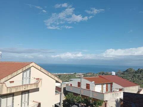 casa indipendente in vendita a Valdina in zona Fondachello
